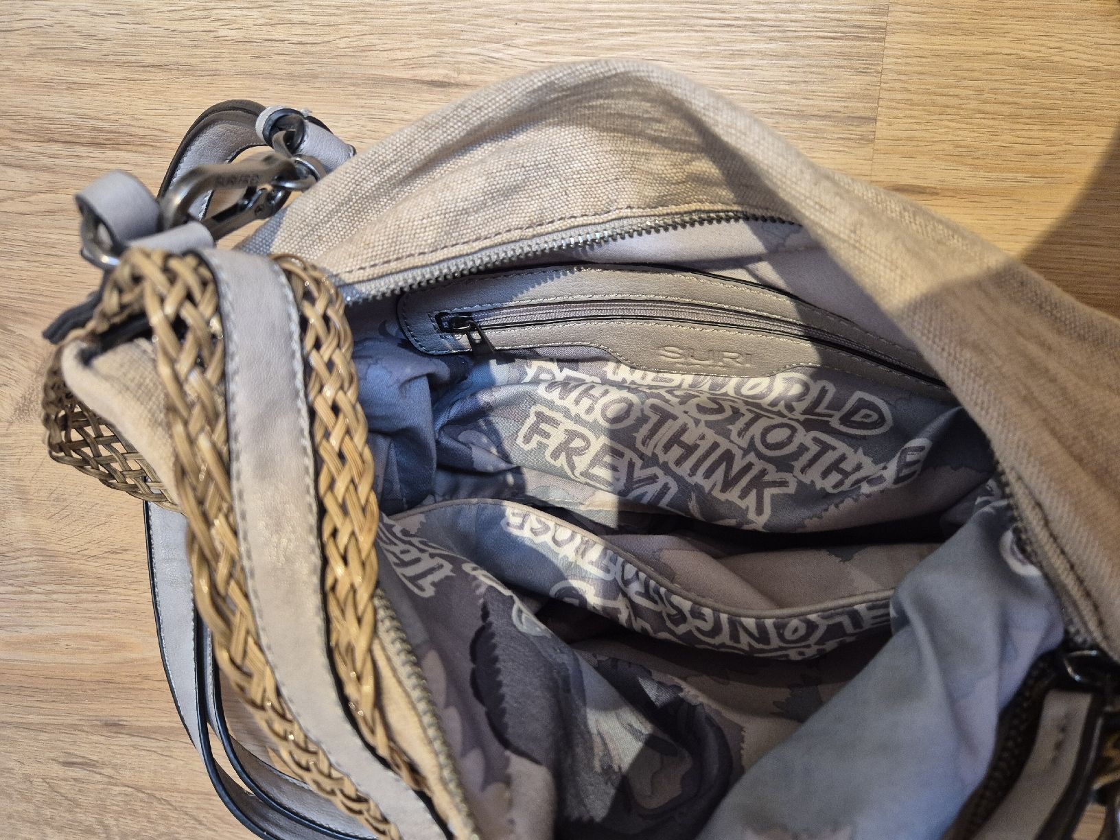 Suri Frey Sacs femmes: Tasche Suri Frey beige – D'occasion à St. Gallen par ali_tms5 1