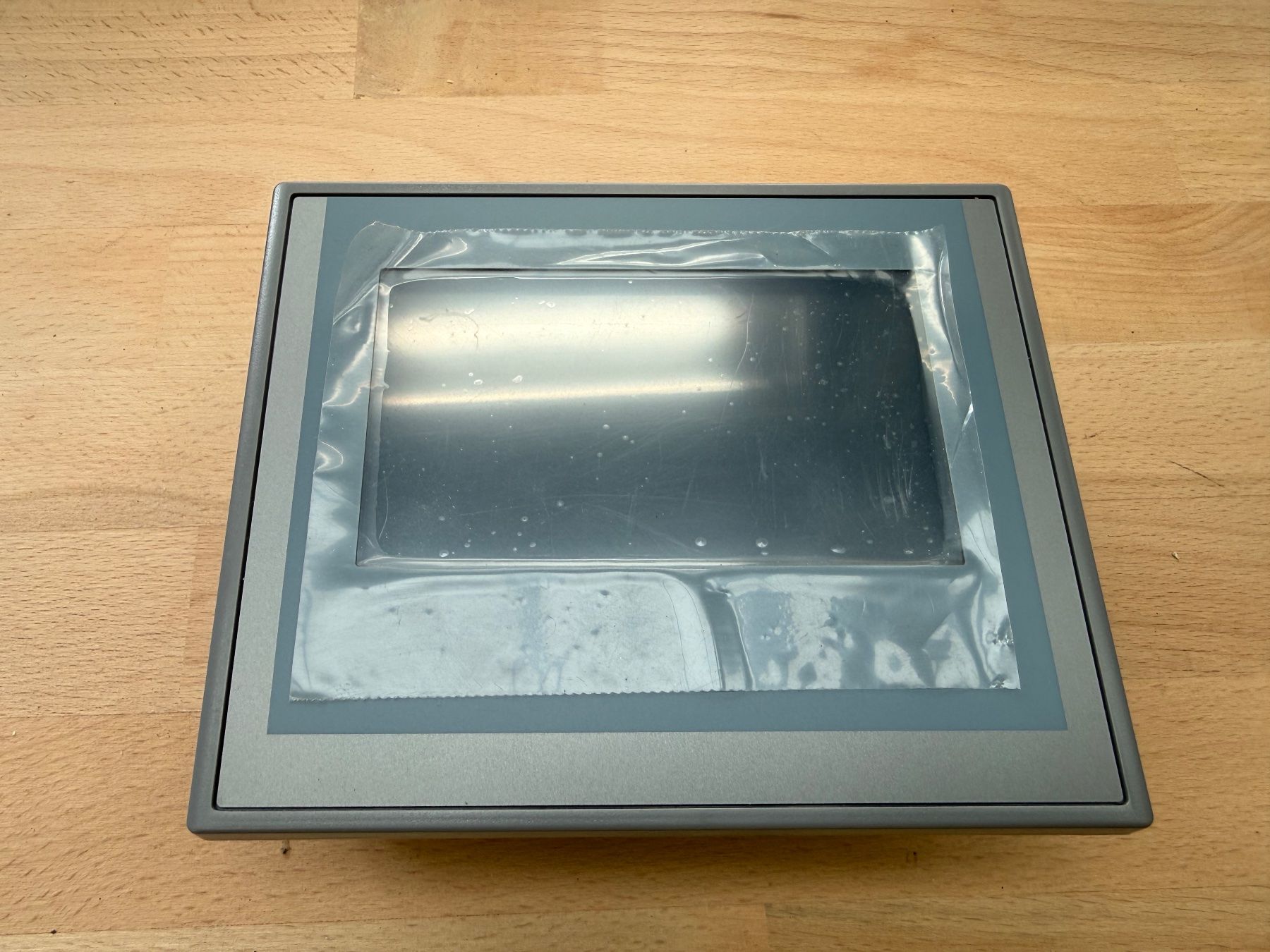 Siemens Elektronikbauteile: Siemens TP400 Basic Keyless – Gebraucht aus Wolhusen von avstechnik