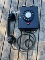 Wandtelefon schwarz, Wählscheibe, Schweiz, Antik
