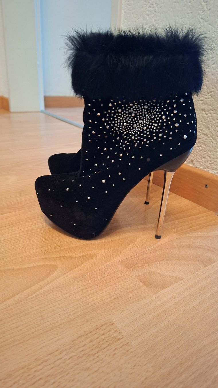Scarpe da donna: High Heels gr. 38 – Usato da Pfäffikon SZ venduto da Milu88