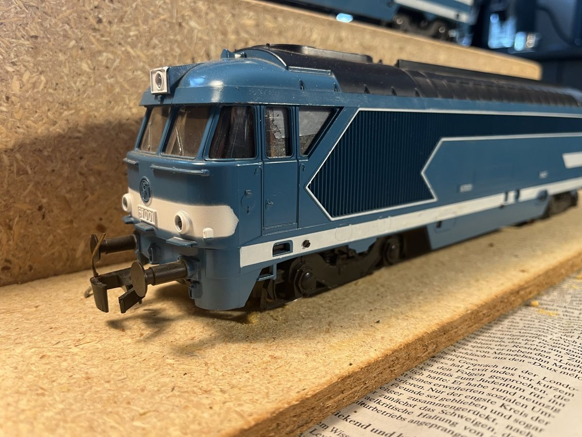 Lima Modellini di ferrovie: SNCF 67001 Spur 0 – Difettoso da Oberwil BL venduto da e24_6ft2 3