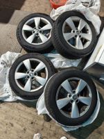 Skoda Alufelgen mit Winterreifen 185/60 R15 gebraucht
