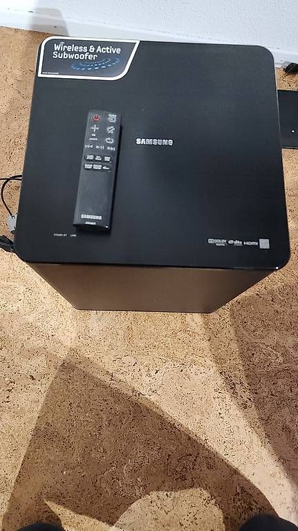 Soundbar Samsung mit Aktiv Woofer Wireless NP 1400CHfr !!!! (Gebraucht ...