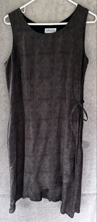 Kleid aus Seide Gr D40