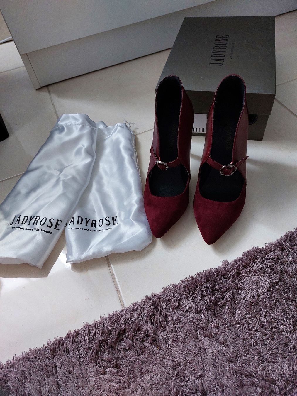 Scarpe da donna: Escarpin Jadyrose,bordeaux, cuir et daim véritable – Nuovo e nell'imballaggio originale da Formangueires venduto da Fabienne1974