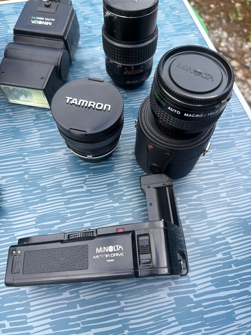 Minolta Fotocamera: Minolta x-700 mit Zubehör – Usato da Schlieren venduto da Luxury.Time 3