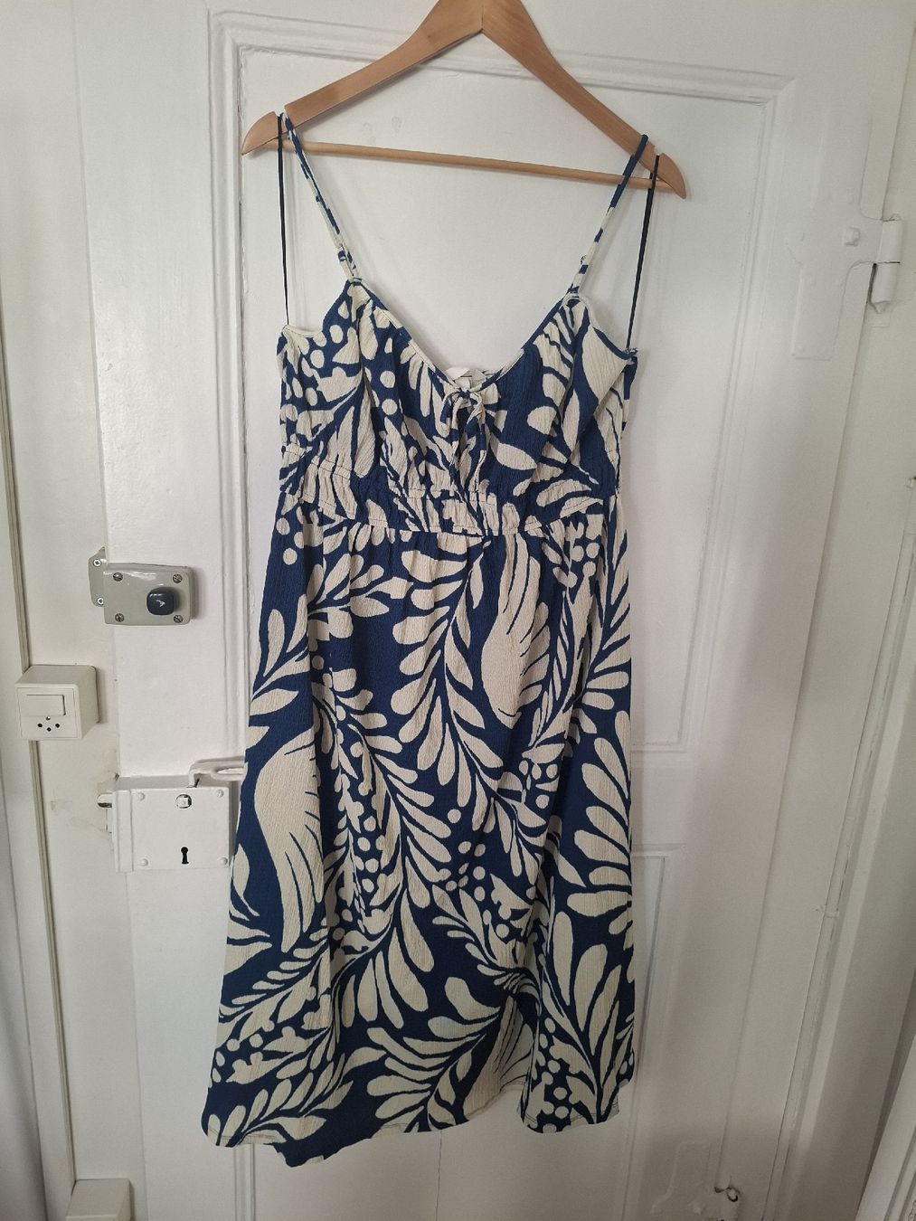 Kleider: H&M Kleid L – Neu (gemäss Beschreibung) aus Bern von Belverdere21 3