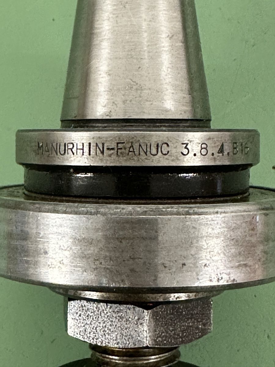 Tutti gli attrezzi: BOHRFUTTER SCHNELLSPANN Röhm 0-10 B16 – Usato da Aarberg venduto da SNMachines 4