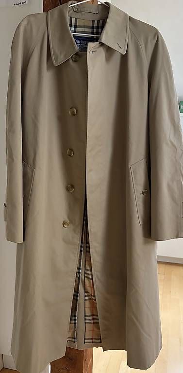 Cappotti: Burberry Mantel – Usato da Zollikerberg venduto da sth_ssy6