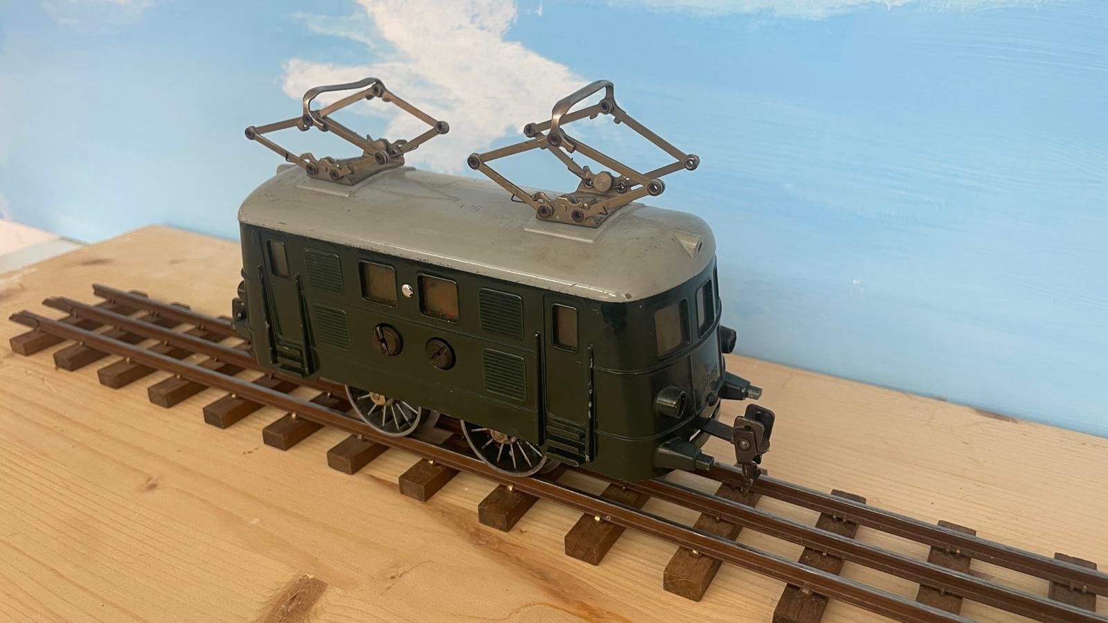 Hag Modellini di ferrovie: HAG Lok Spur 0 – Usato da Birmensdorf ZH venduto da 6109 2
