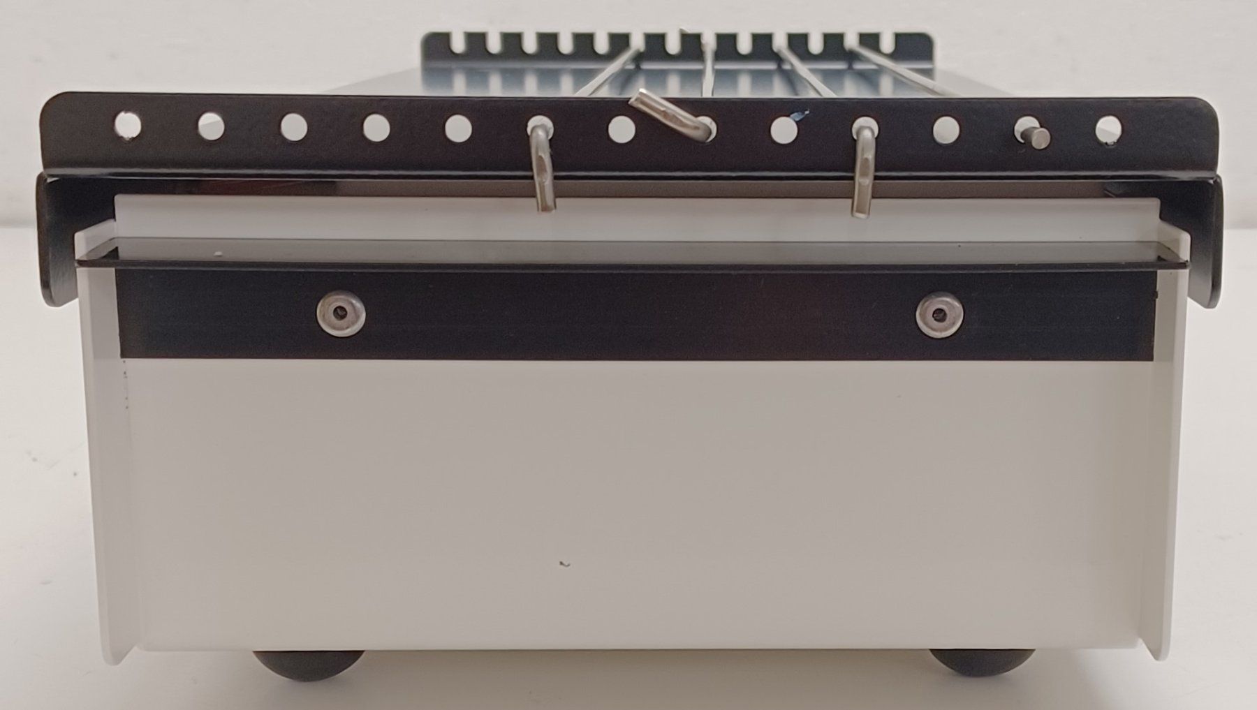 Accessori da laboratorio: Electrothermal MH6616 Slide Dryer – Usato da Niederdorf venduto da LeptonAG_Labor 4