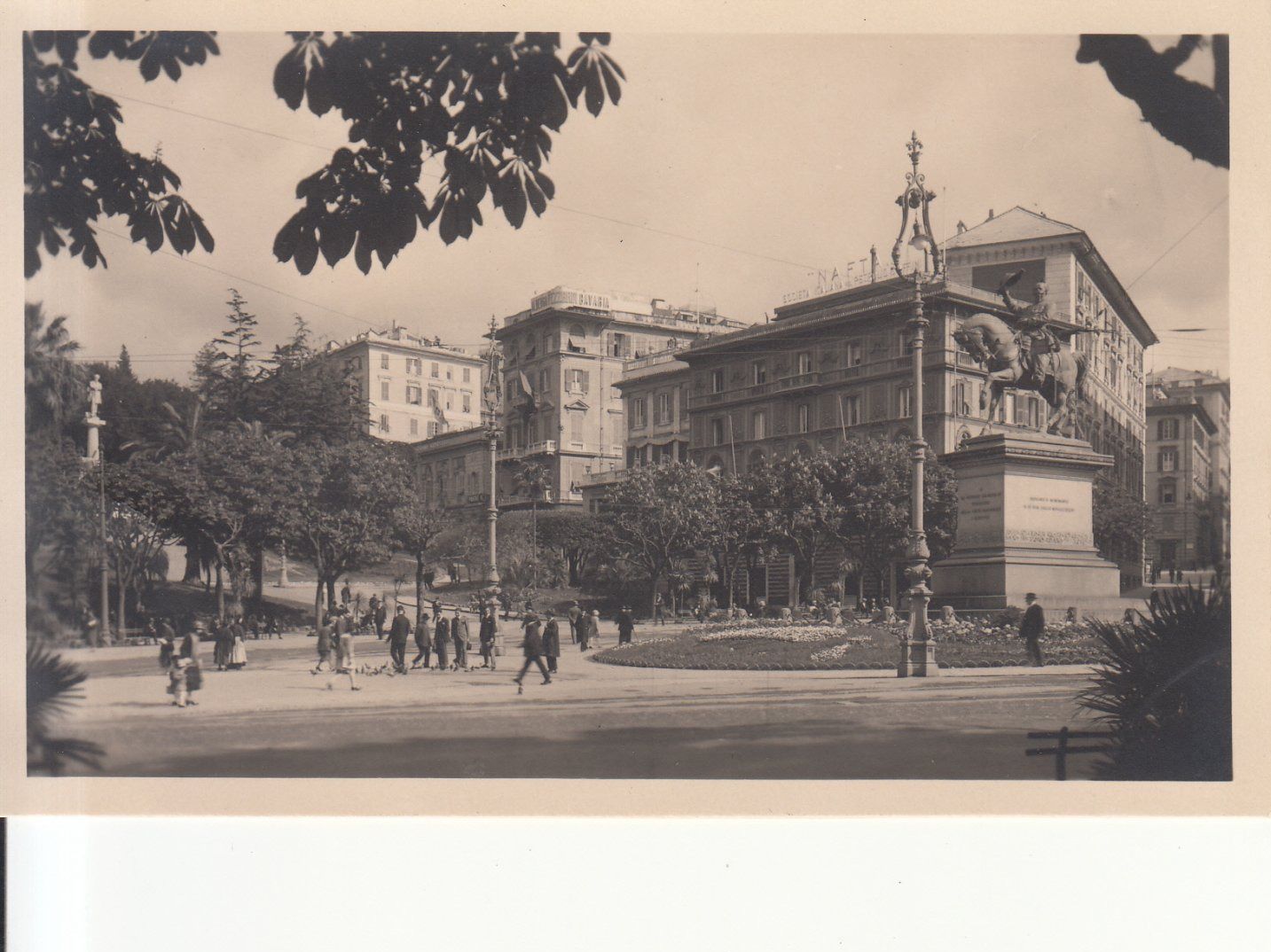 Cartoline postali: Genova ca. 1930 – Usato da Bürglen TG venduto da StampGraf