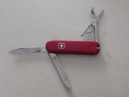 Taschenmesser Victorinox SD rot mit Schere gebrauchter Zusta