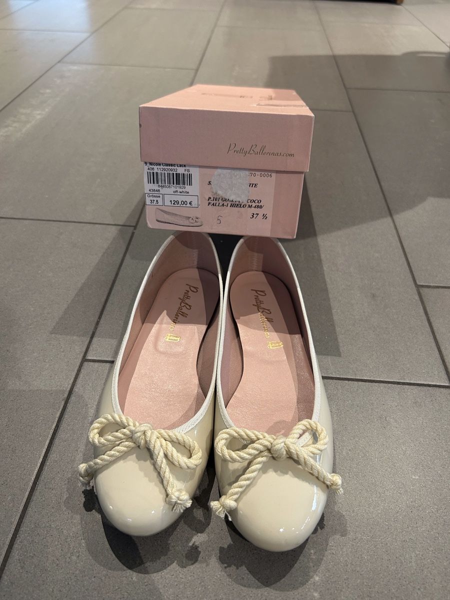 Scarpe da donna: Pretty Ballerinas Lackleder creme – Nuovo (secondo la descrizione) da Rütihof venduto da ALAFC 2