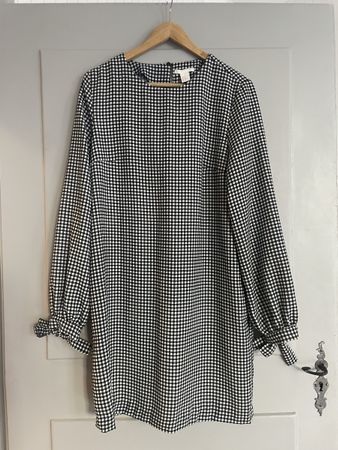 Robe H&M à Carreaux Noire et Blanche - Taille 40 -
