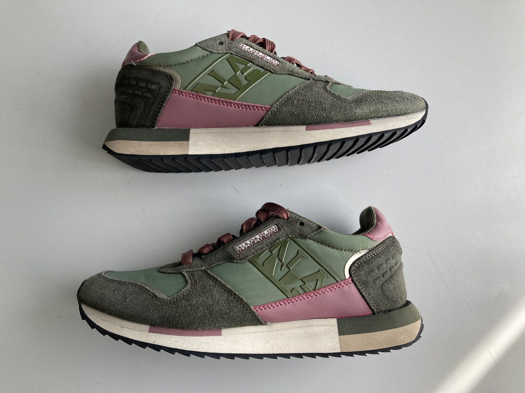 Napapijri Scarpe da donna: NAPAPIJRI Sneakers Gr. 37 – Usato da Küsnacht ZH venduto da PLZoll 5