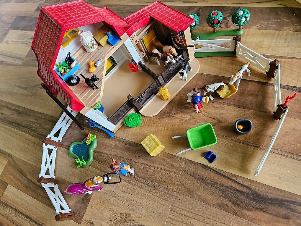 Giocattoli: Playmobil Pferde Hof – Usato da Neudorf venduto da Vogelhof