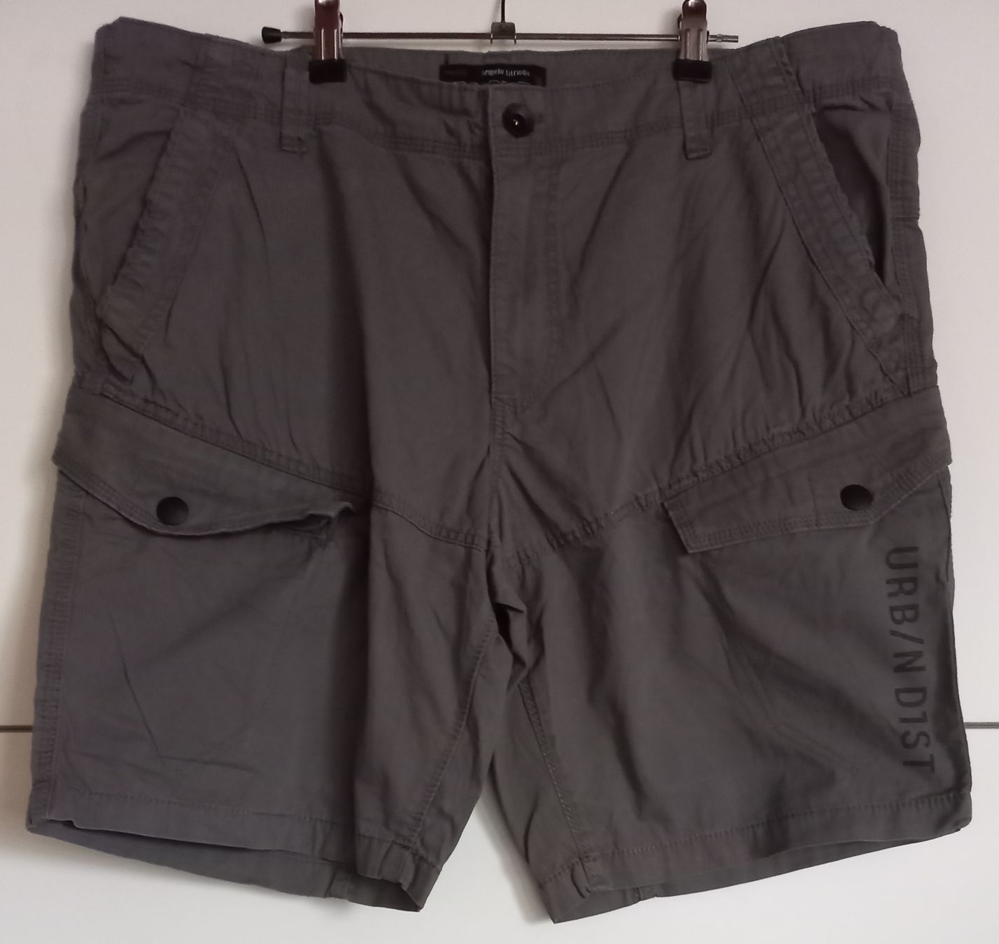 C&A Kleiderpakete: Lot de 6 Short cargo d'été Taille 40 – Gebraucht aus Tramelan von Belleza82 4