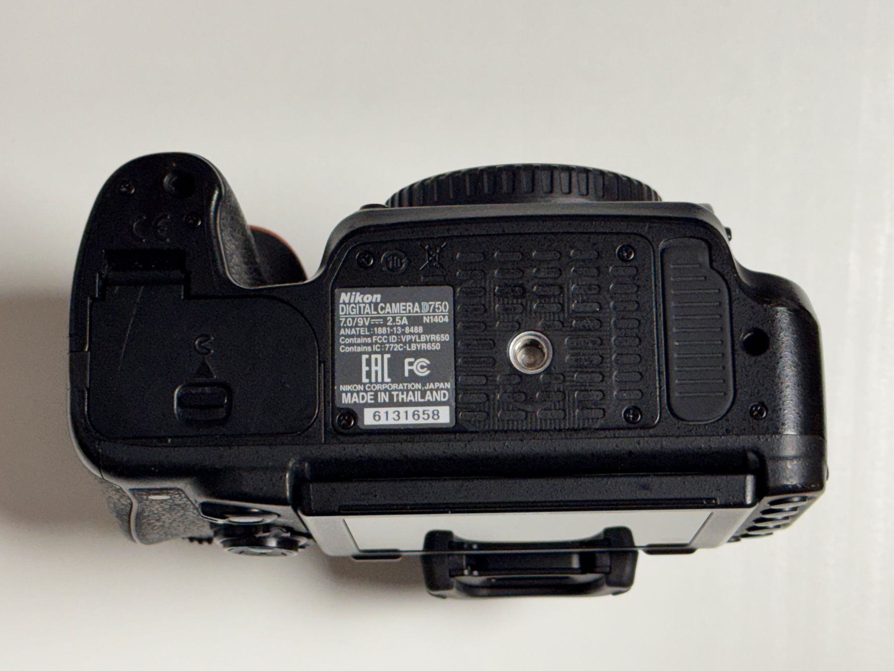Nikon Fotocamera: Nikon D750 – Usato da La Tour-de-Trême venduto da kamoshika 1