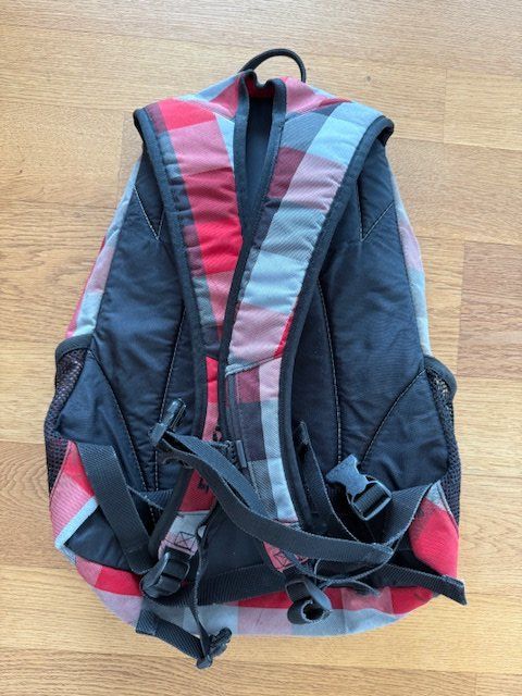 Dakine Zaini: Skater Rucksack Dakine – Usato da Wilen (Sarnen) venduto da Corado 1