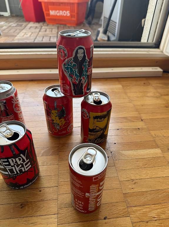Coca-Cola Altro per la casa: Coca-Cola Dosen 18 Stk – Usato da Bellach venduto da die_8vsb 3