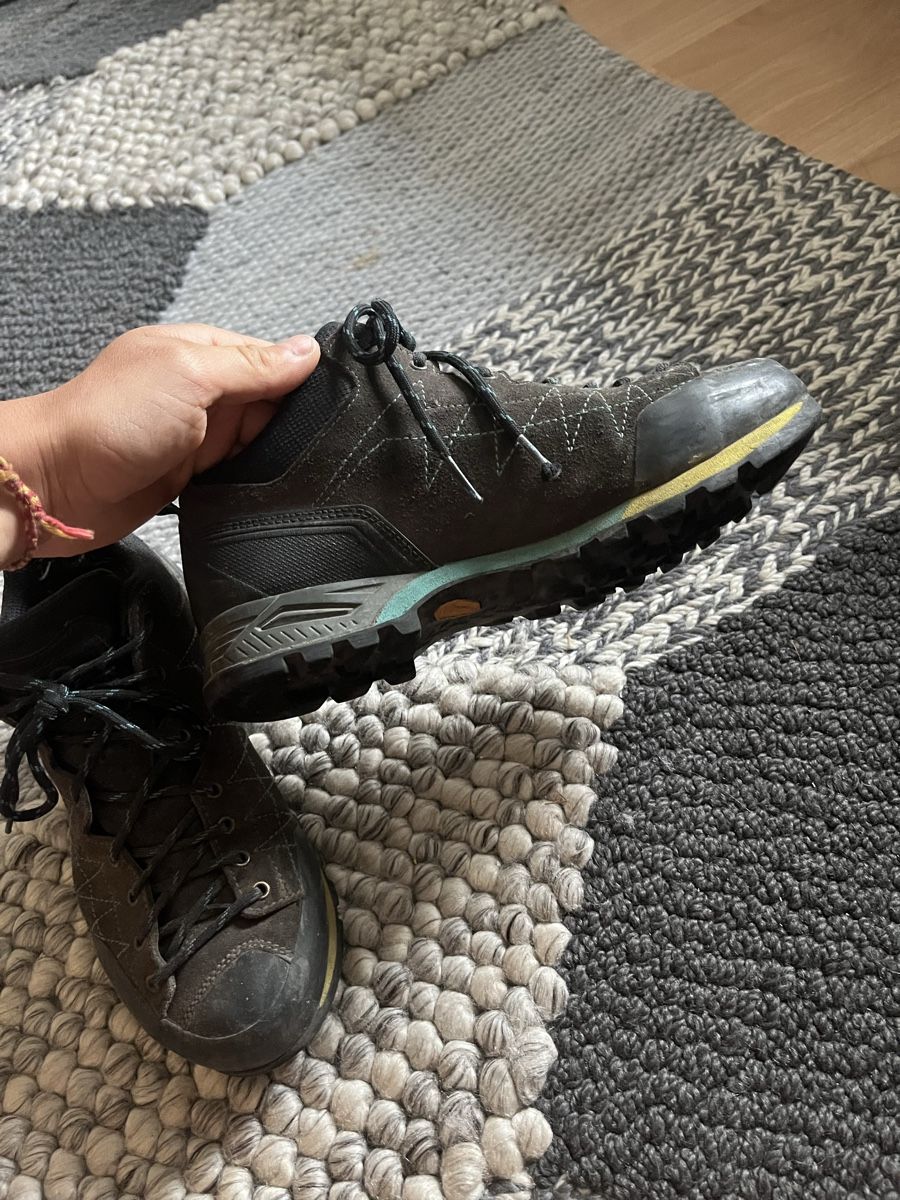 Scarpa Herrenschuhe: Scarpa Zustieg Schuh – Gebraucht aus Chur von fie_tm77