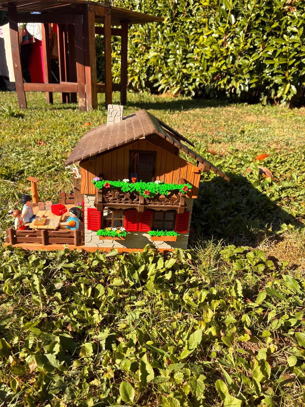 Playmobil Giocattoli: Chalet de Playmobil – Usato da mont sur rolle venduto da vilascar 5