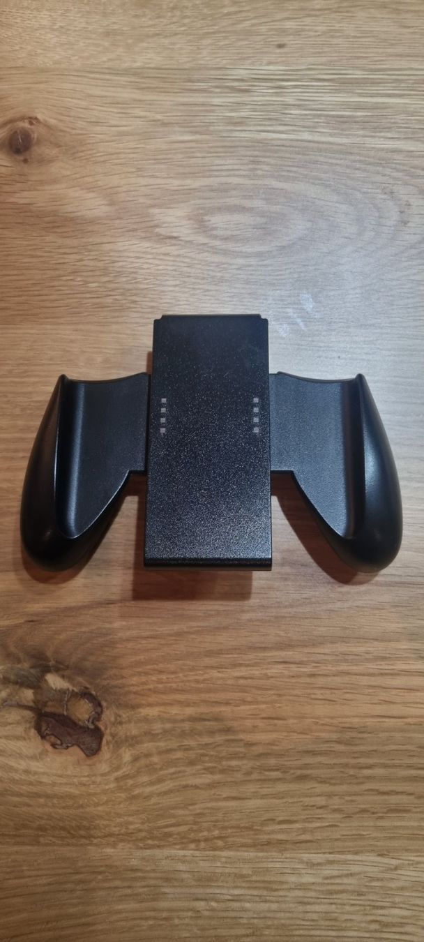 Nintendo Controller: Nintendo Switch Joy-Con Comfort Grip – Usato da Birmensdorf ZH venduto da borstenking