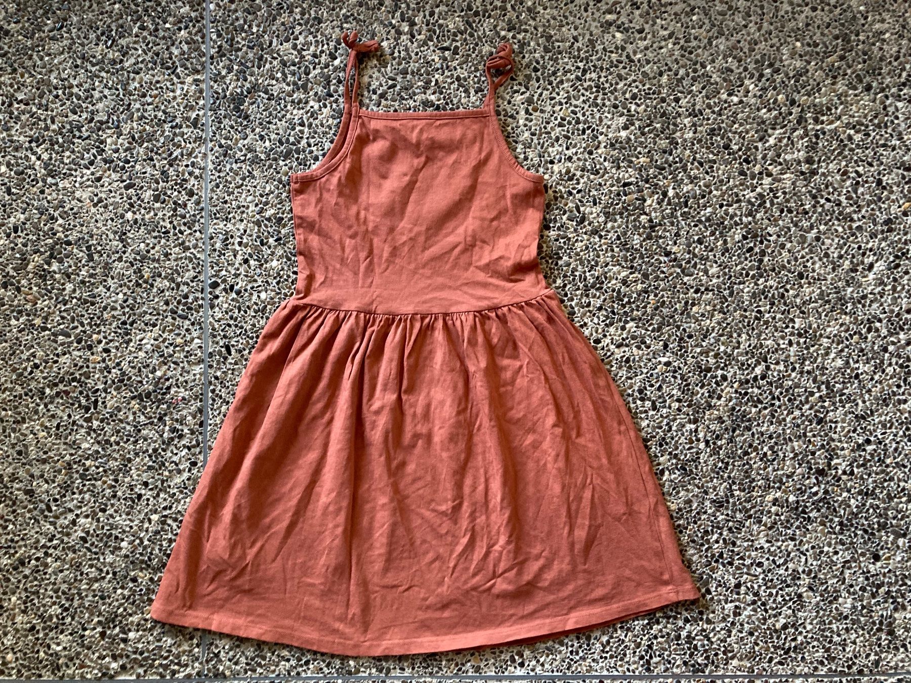 C&A Vestiti & Gonne: Röckli / Kleid Leopard, 100% BW, Gr. 134 – Usato da Aetingen venduto da Nadinsky 4