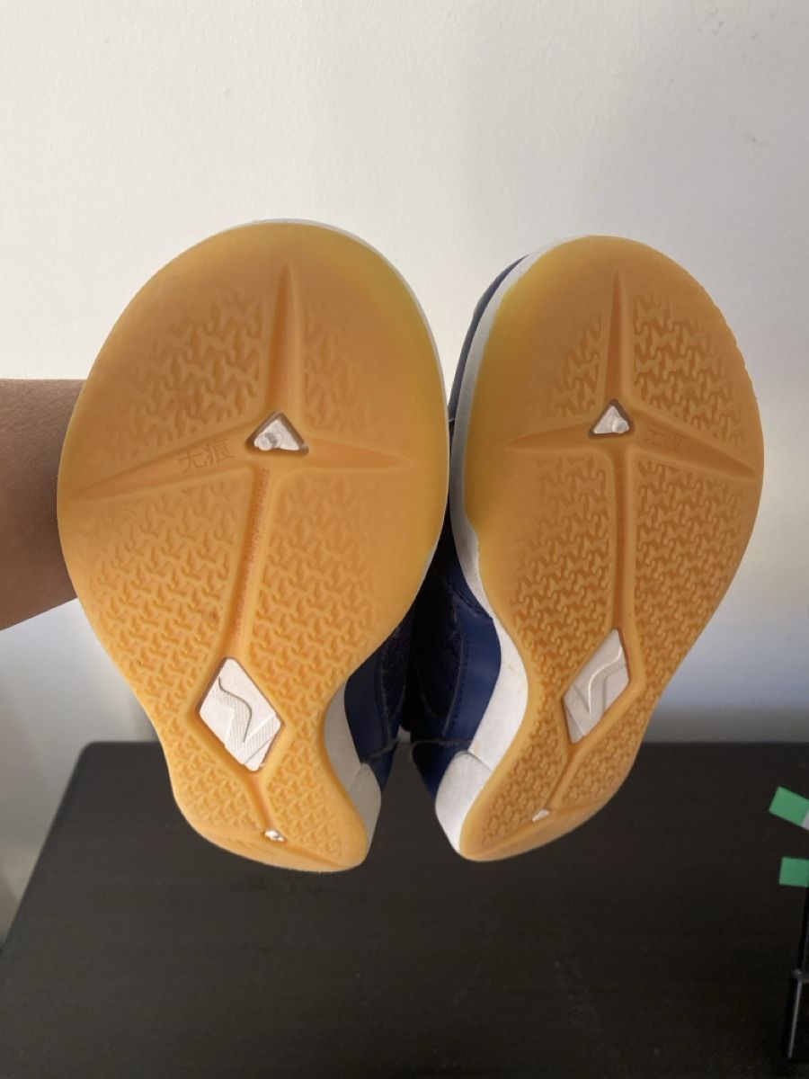 Decathlon Scarpe da uomo: Blaue PERFLY-Kinderschuhe, Grösse 32, – Usato da Baden venduto da ric_hp5k 3