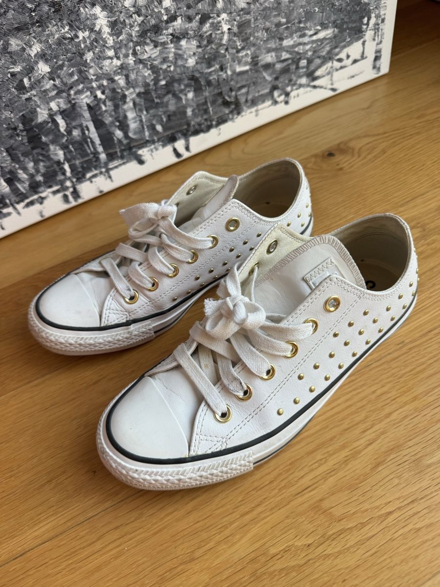 Converse Scarpe da donna: Converse All Star weisses Leder  37.5 – Usato da Zürich venduto da LuxuryJewellery
