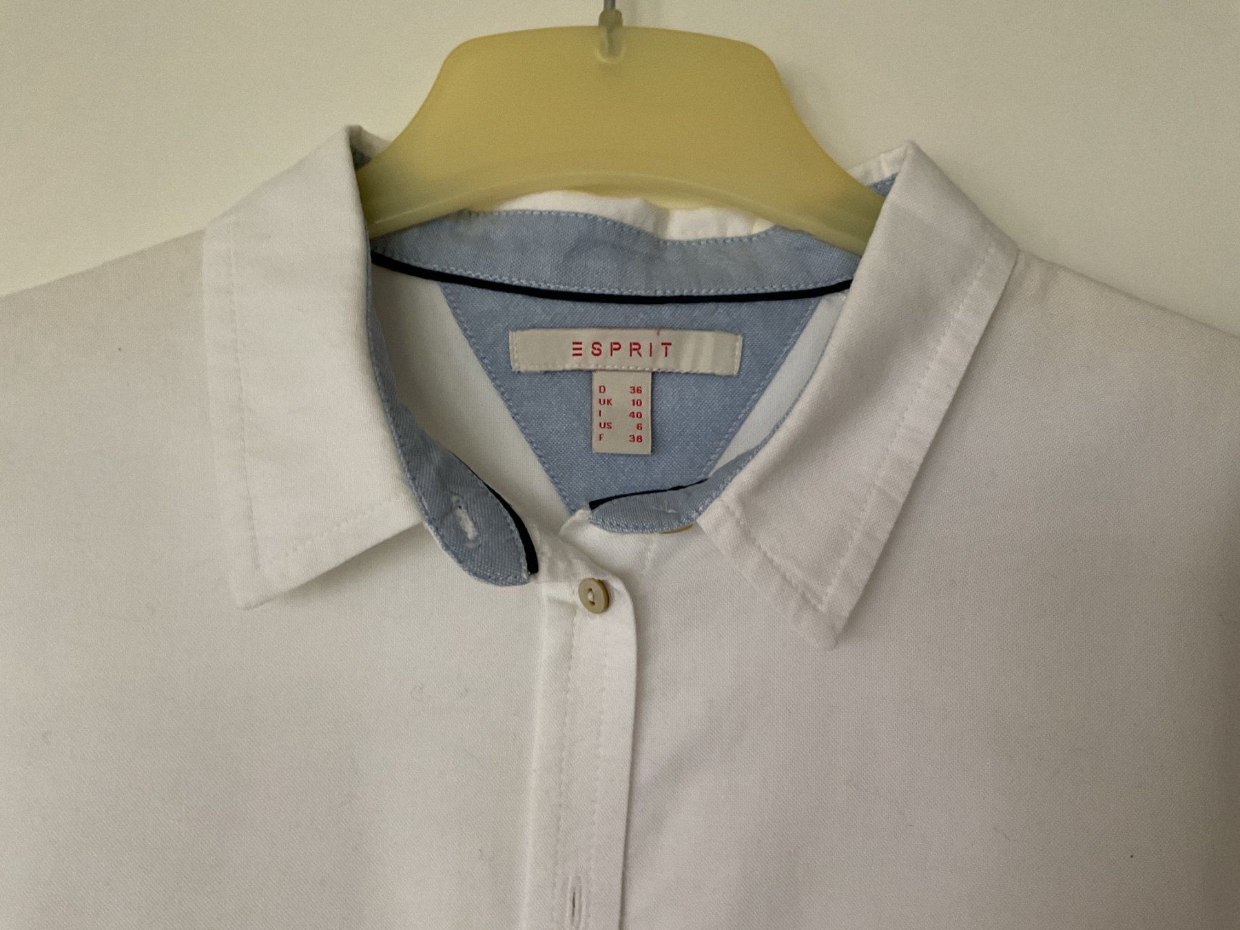Esprit Camicette: Esprit - klassische, weisse Bluse - Gr. 36 – Usato da Walchwil venduto da Budy7 1