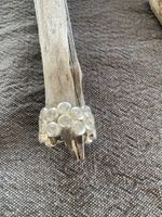 Silberring breit mit Zirkonias, Durchmesser 20 cm