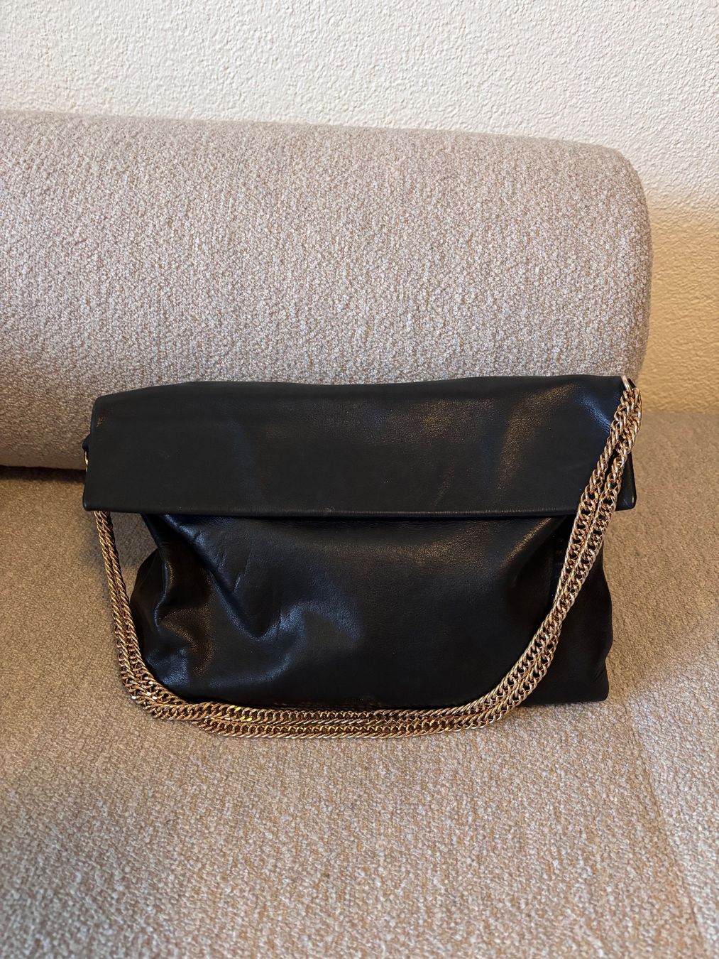 Arket Borse da donna: Ledertasche von Arket – Usato da Niederwangen BE venduto da ila_2gy6