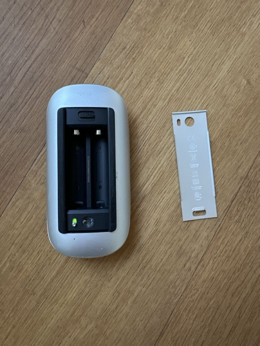 Apple Souris: Apple Magic Mouse weiss – D'occasion à Bern par Steffihirsiger 1