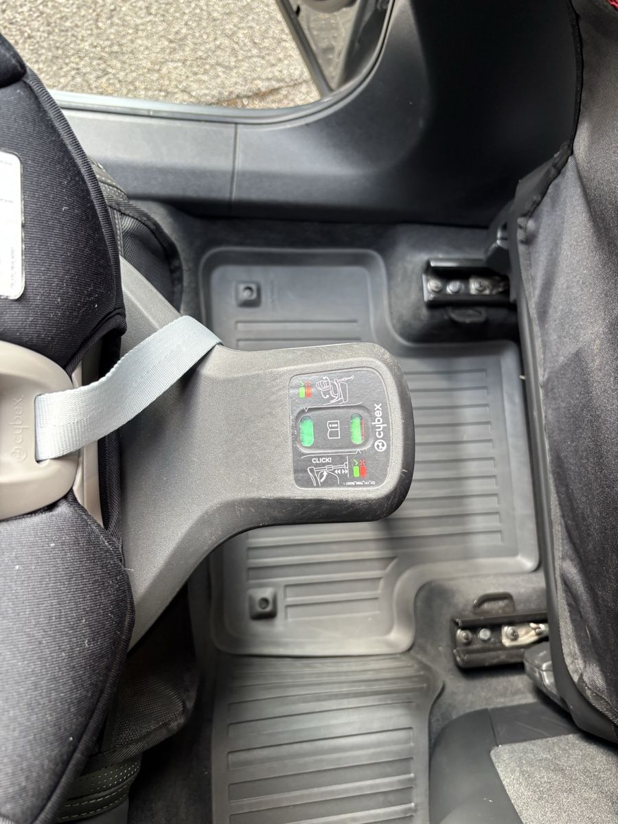 Cybex Sièges auto: Cybex Sirona S i-Size Rotating Car Seat – D'occasion à Zürich par chronos7 5