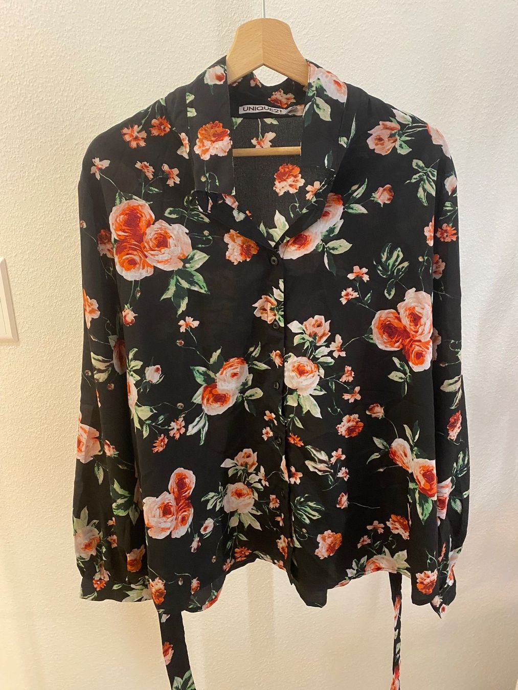 Camicette: Unique21 Bluse langarm Rosenmuster schwarz Gr. 54 – Usato da Pratteln venduto da a23_j2gs 1