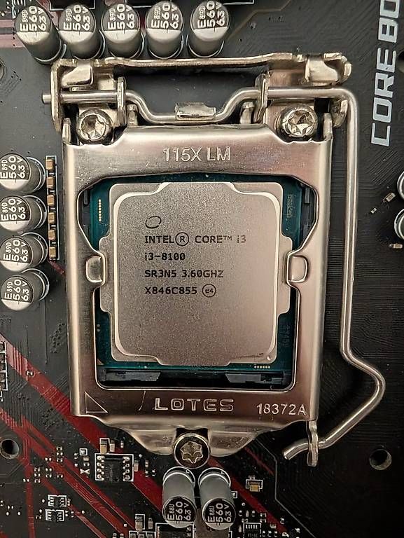 PCs: Intel i3-8100 + MSI B360 Gaming Plus + 8 GB DDR4 Bundle – Gebraucht aus Carouge GE von emp_ns89 1