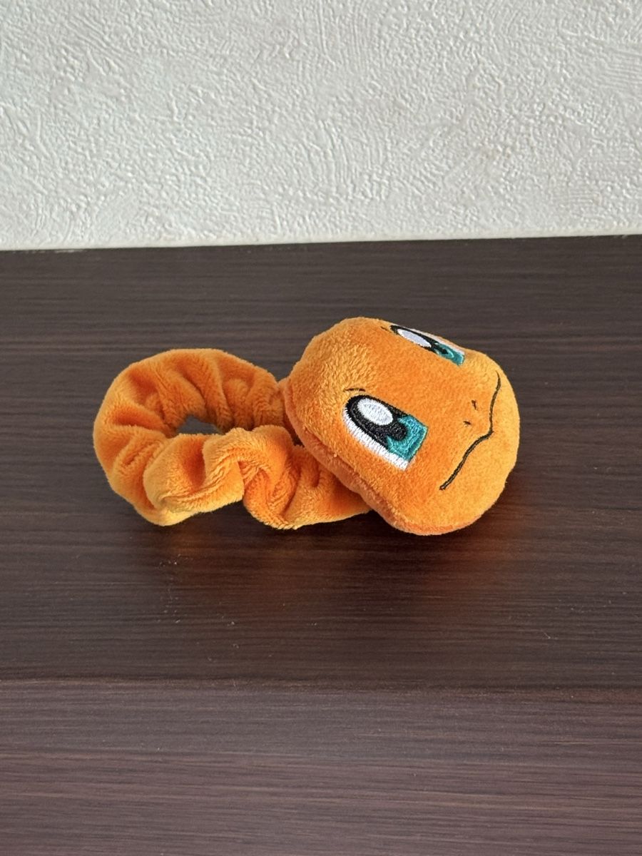 Accessori per capelli: Scrunchie Glumanda Pokemon – Nuovo e nell'imballaggio originale da Neerach venduto da irasan 1