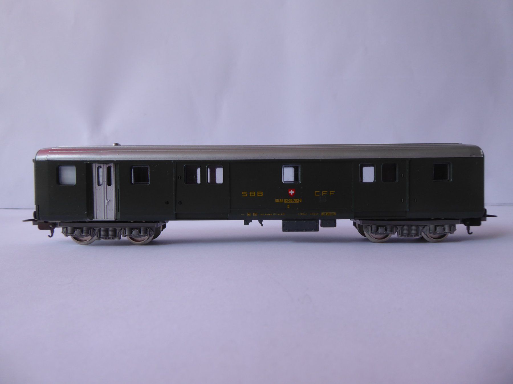 Lima Modelleisenbahnen: Schöner Lima SBB Gepäckwagen, H0 – Gebraucht aus Turbenthal von Panau