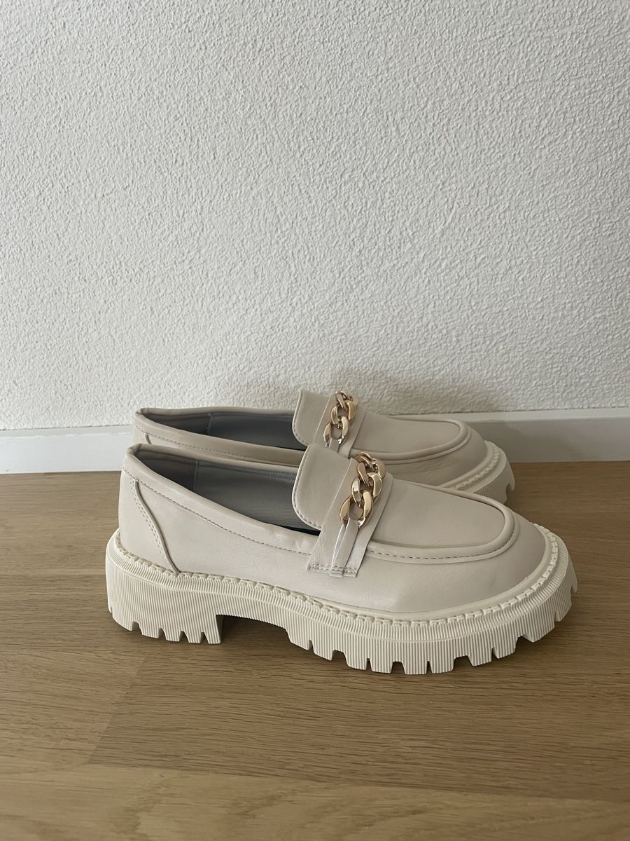 Scarpe da donna: Loafers beige - Gr. 39 – Nuovo e nell'imballaggio originale da Dierikon venduto da a.selinaaaa 1