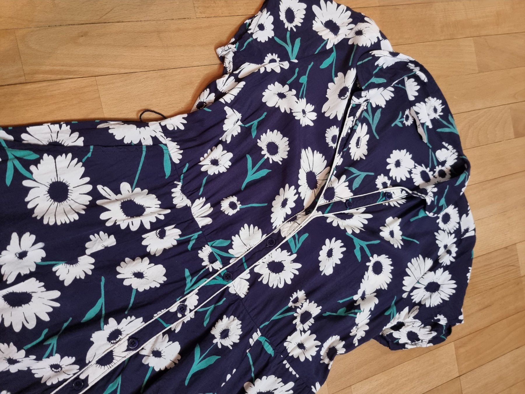 Vestiti: 🌺Kleid Größe 40/42🌺 – Usato da Wald ZH venduto da CapLux 7