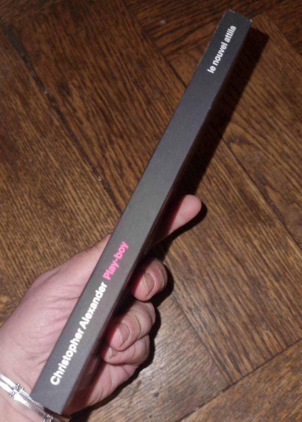 Bücher: Play-boy Christopher Alexander, édition Le nouvel Attila – Gebraucht aus Fribourg von sal_5ln6 2