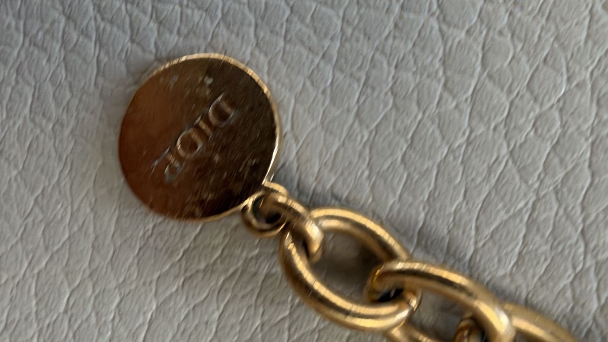 Dior Ketten: Dior Halskette  – Gebraucht aus Kloten von Sani1411 1