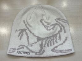 Beige Arc’teryx Beanie/ wie neu