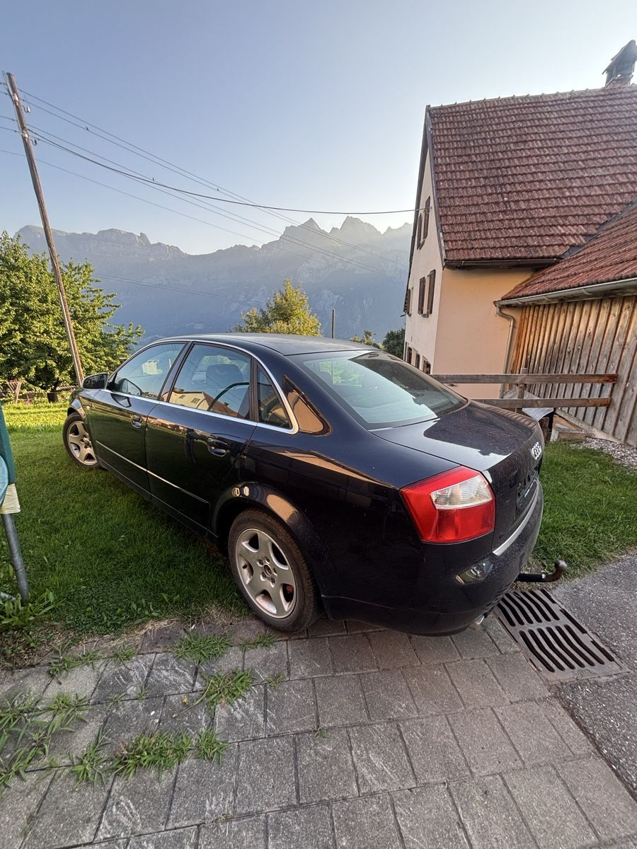 Audi Automobili: Audi A4 B 6 Quattro Limousine – Usato da Flumserberg Portel venduto da J.Mann 3