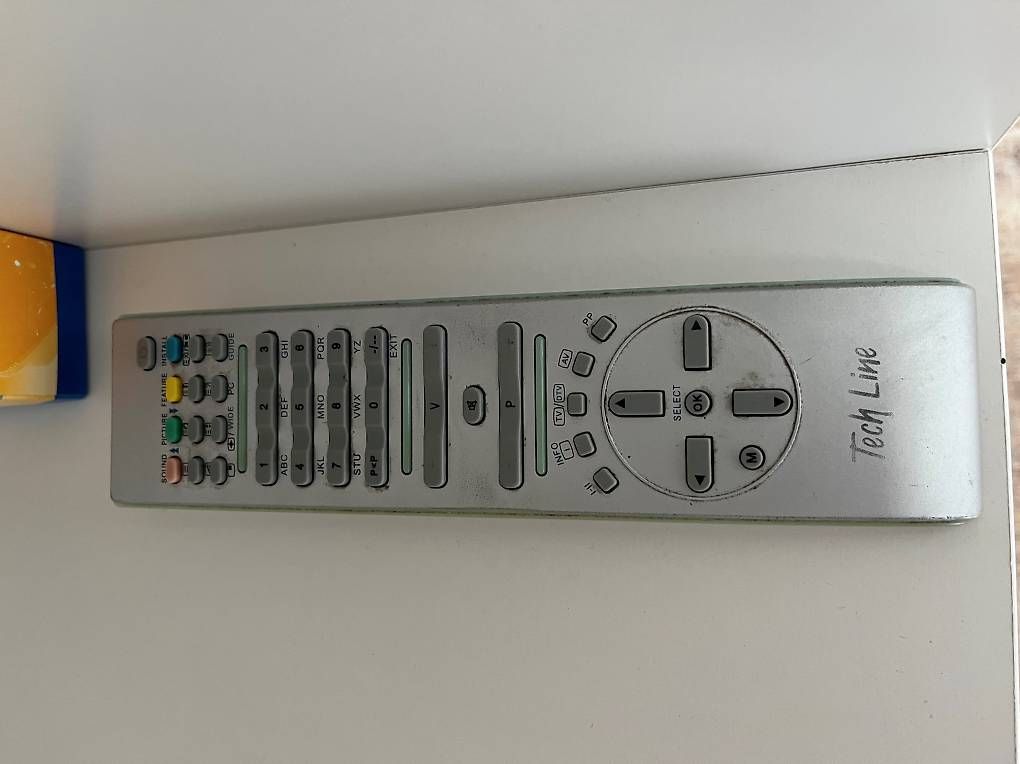 Fernseher: Fernseher TV Tech Line – Gebraucht aus Teufenthal AG von and_rea7 4