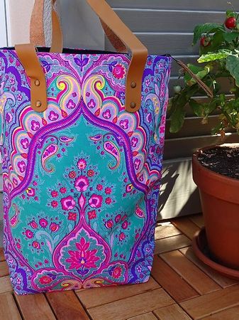 Neue Canvas-Schultertaschen "Oriental"