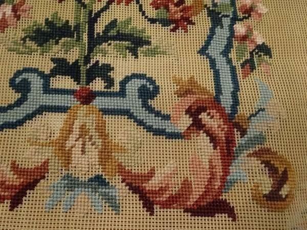 Tutte le decorazioni: 4  gobelins à broder - fauteuil – Nuovo e nell'imballaggio originale da Biel/Bienne venduto da milamila02 3
