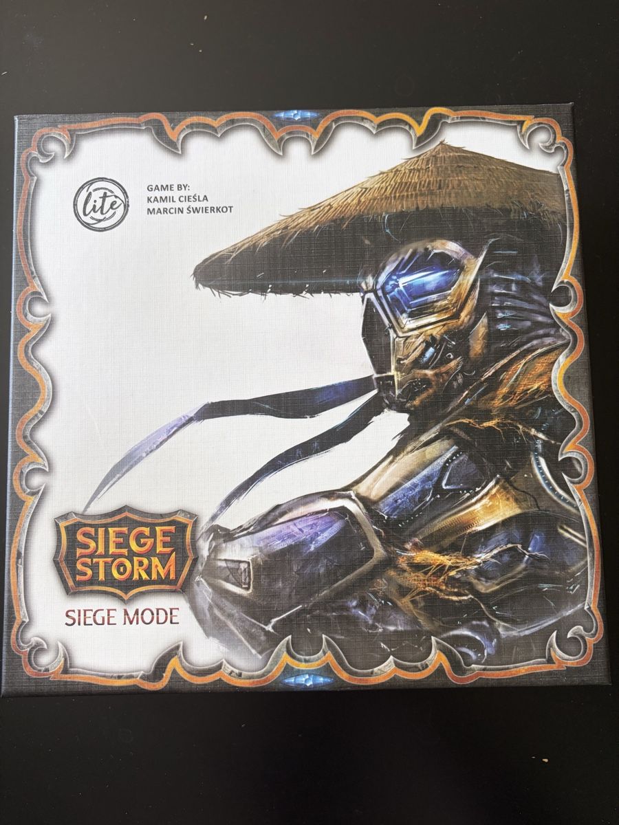 Giochi: Siege Storm - Kartenspiel - 2 Spieler – Nuovo (secondo la descrizione) da Basel venduto da joe_q99v